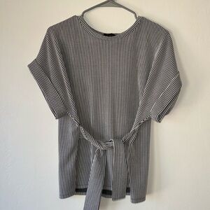 Express black and white blouse